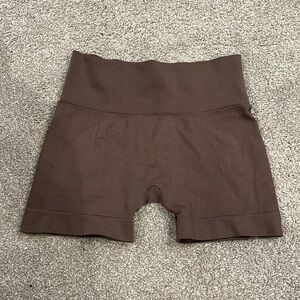 Brown Set active biker shorts